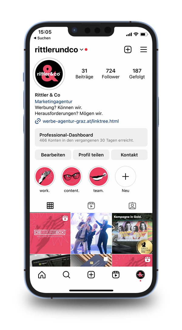 Smartphone zeigt Instagram Account von Rittler & Co