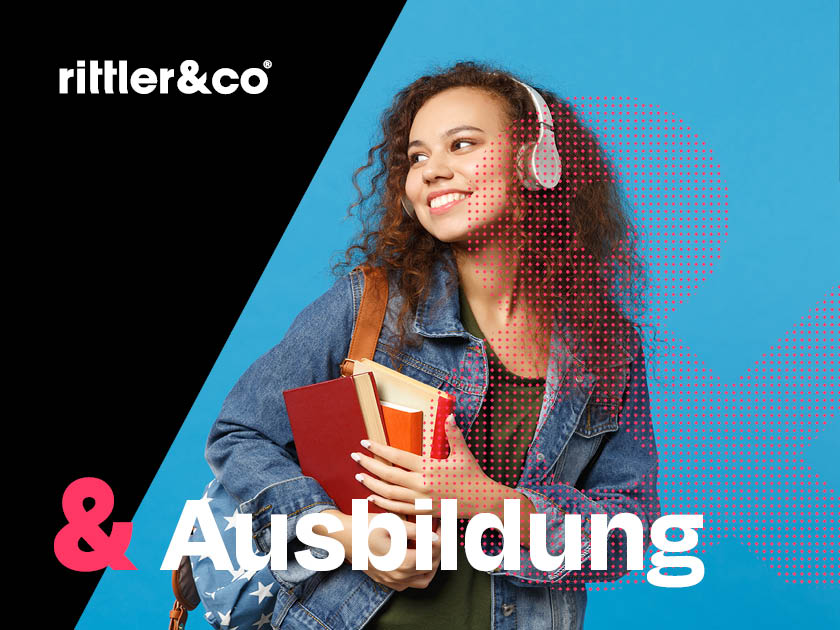 Schüler hört Musik und hält Bücher in der Hand 02