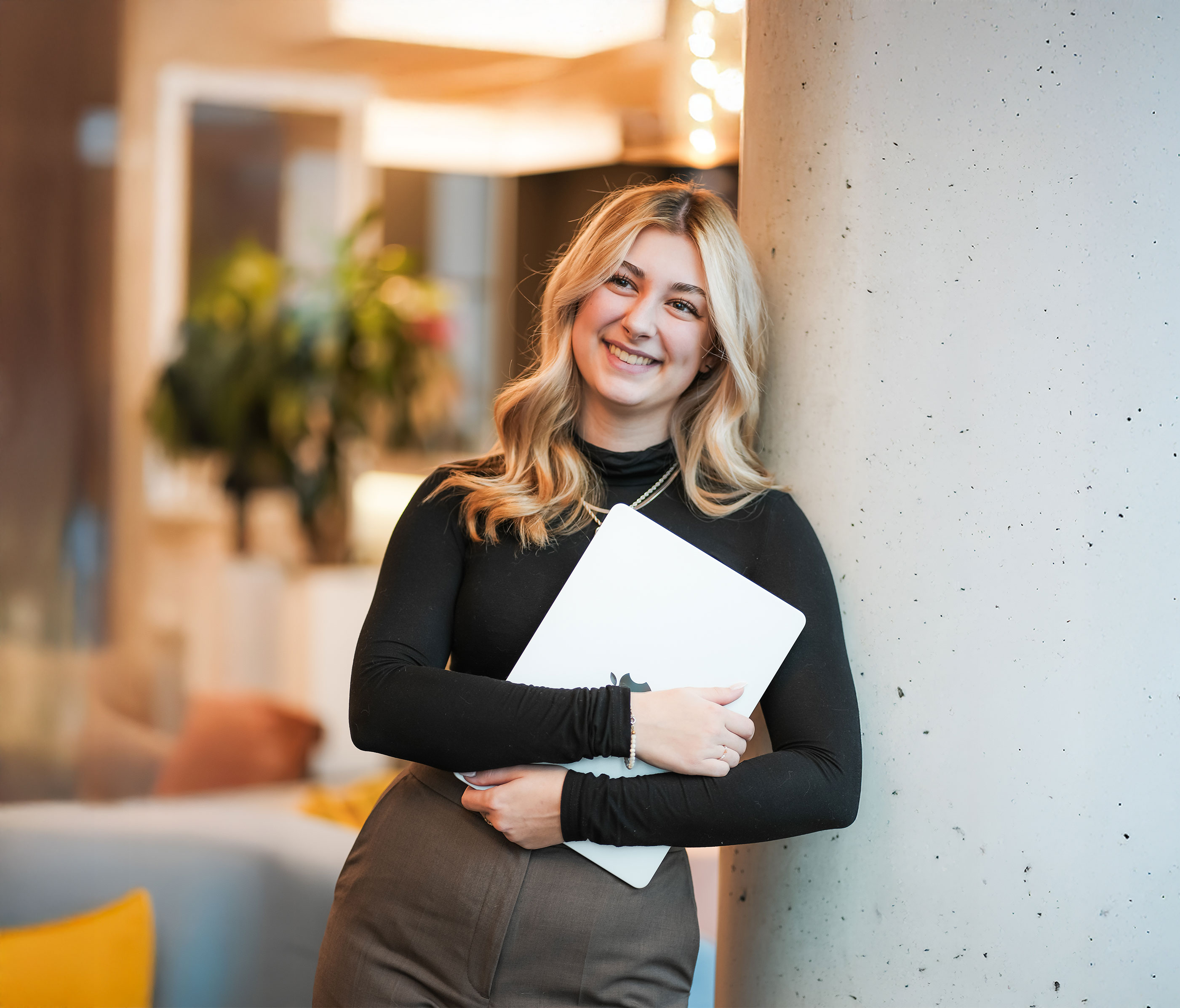 Projektmanagerin Lara-Sophie Brandl, BSc